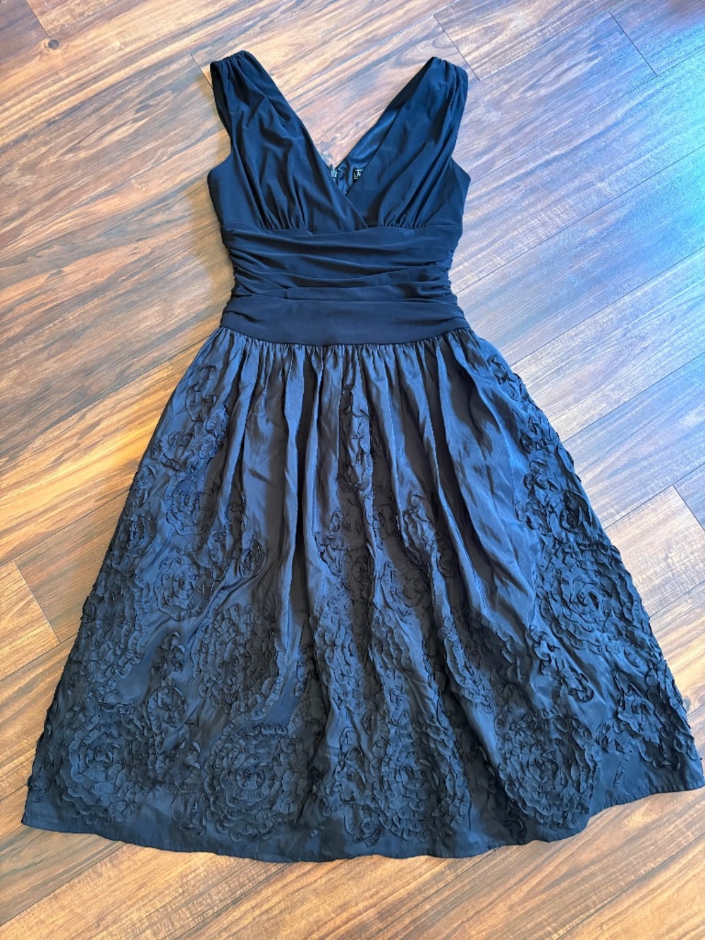 Jessica Howard Black Cocktail Dress 6 Taffeta Floral Sleeveless